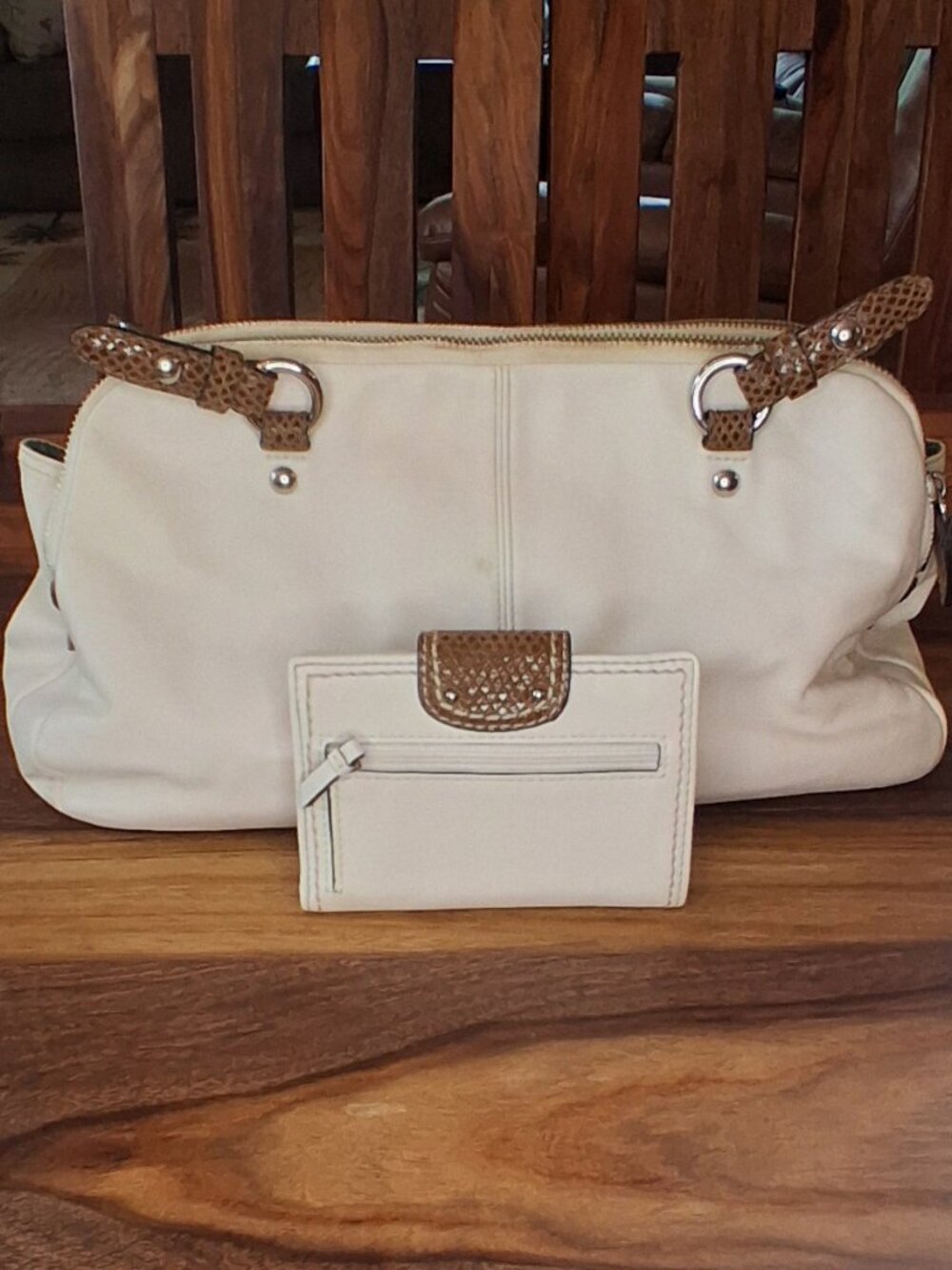 Coach Penelope Cream Leather Satchel Bag & Matching Turnlock Bifold Wallet Set